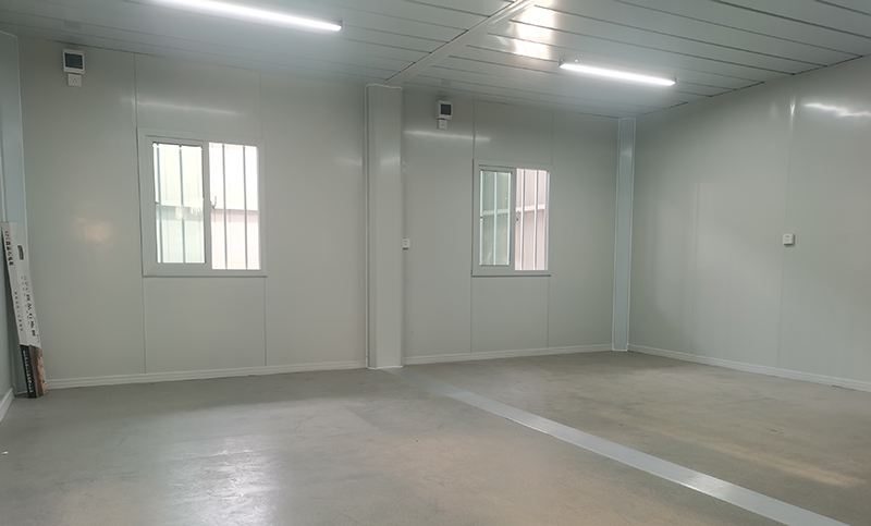 工地<a href=http://www.pefioj.cn target=_blank class=infotextkey>集裝箱房</a>